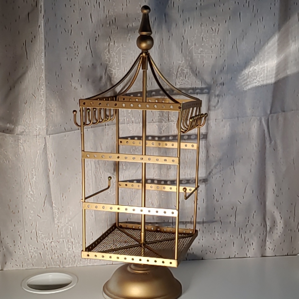 Jewelry organizer